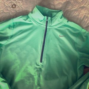 Women’s Nike 1/2 Zip